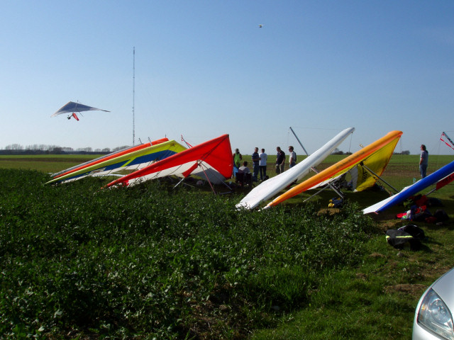 Rigged Gliders