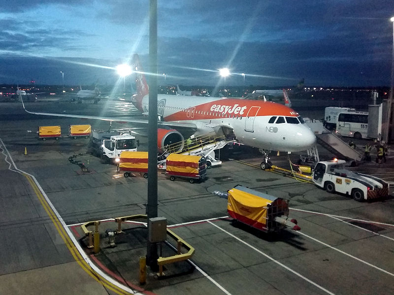 Gliders for EasyJet
